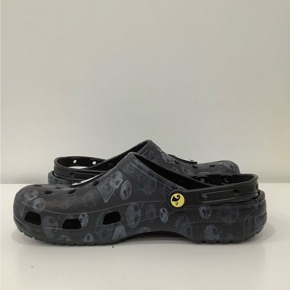 Crocs Disney Nightmare Before Christmas Glow In The Dark Clogs Men Size 13 - Picture 5 of 6